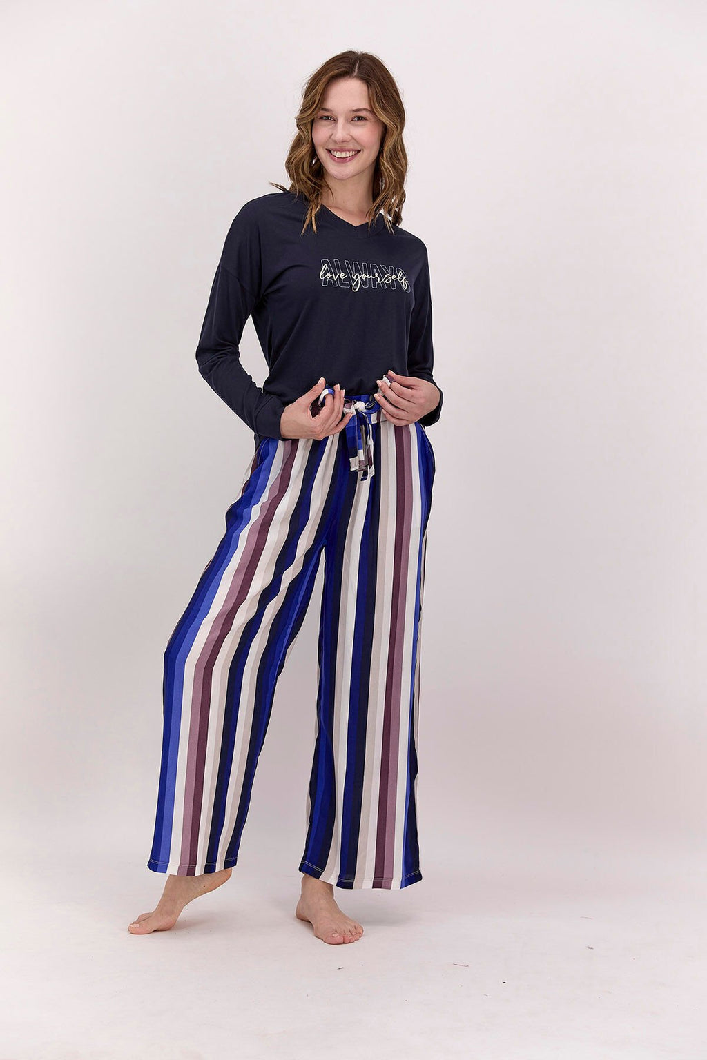 1481 Always Love Yourself Lacivert Kadın Uzun Kol Pijama Takımı