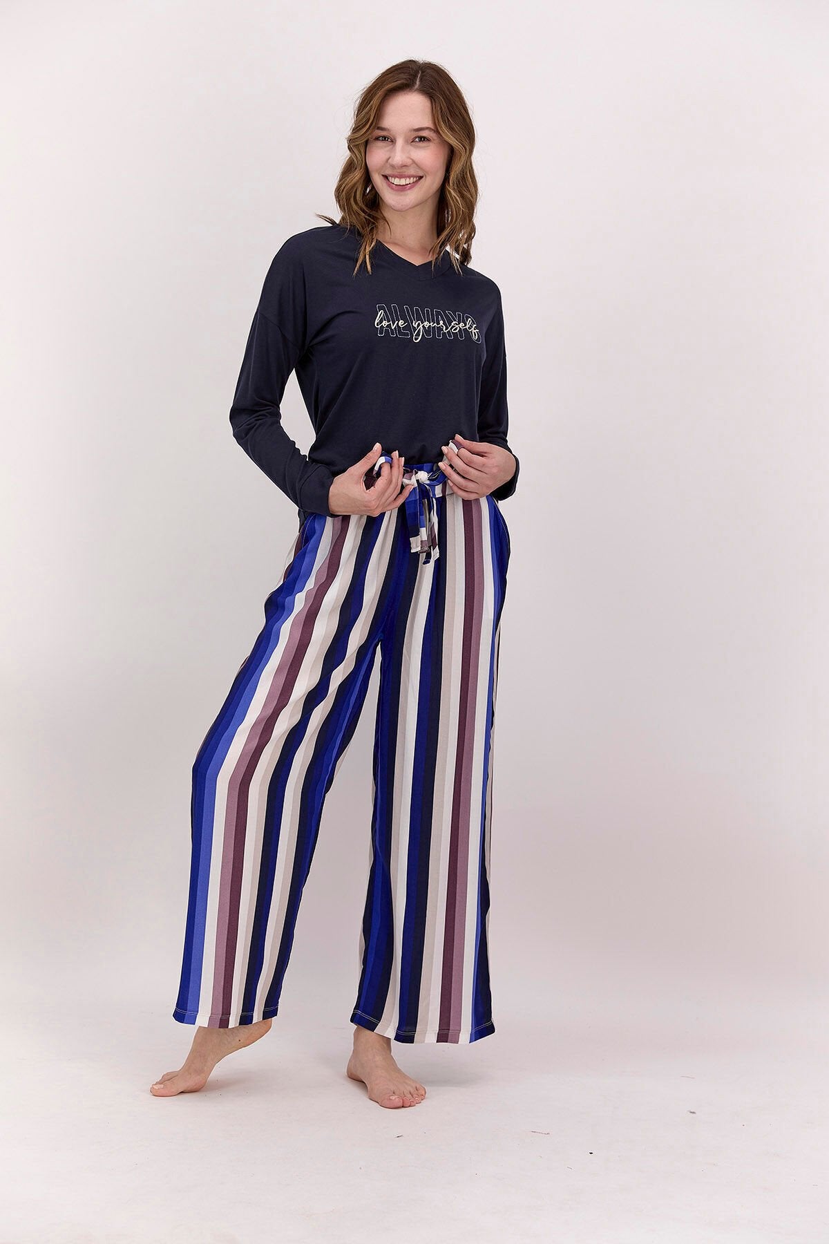 1481 Always Love Yourself Lacivert Kadın Uzun Kol Pijama Takımı